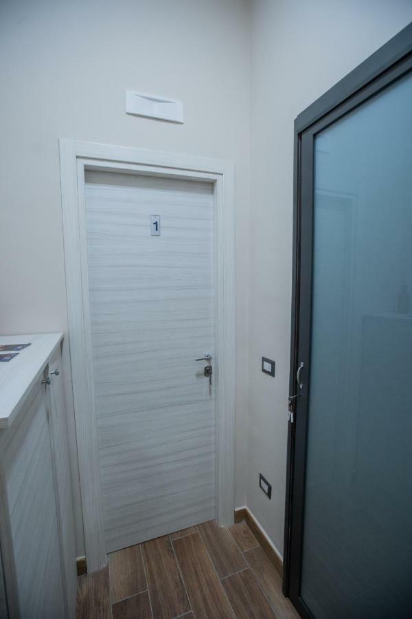 Bellorizzonte Naples Luaran gambar